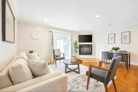 408 North Windsor Drive Arlington Heights IL 60004