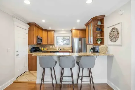 408 North Windsor Drive Arlington Heights IL 60004