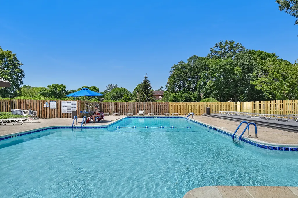 1140 Old Mill Road Hinsdale IL 60521