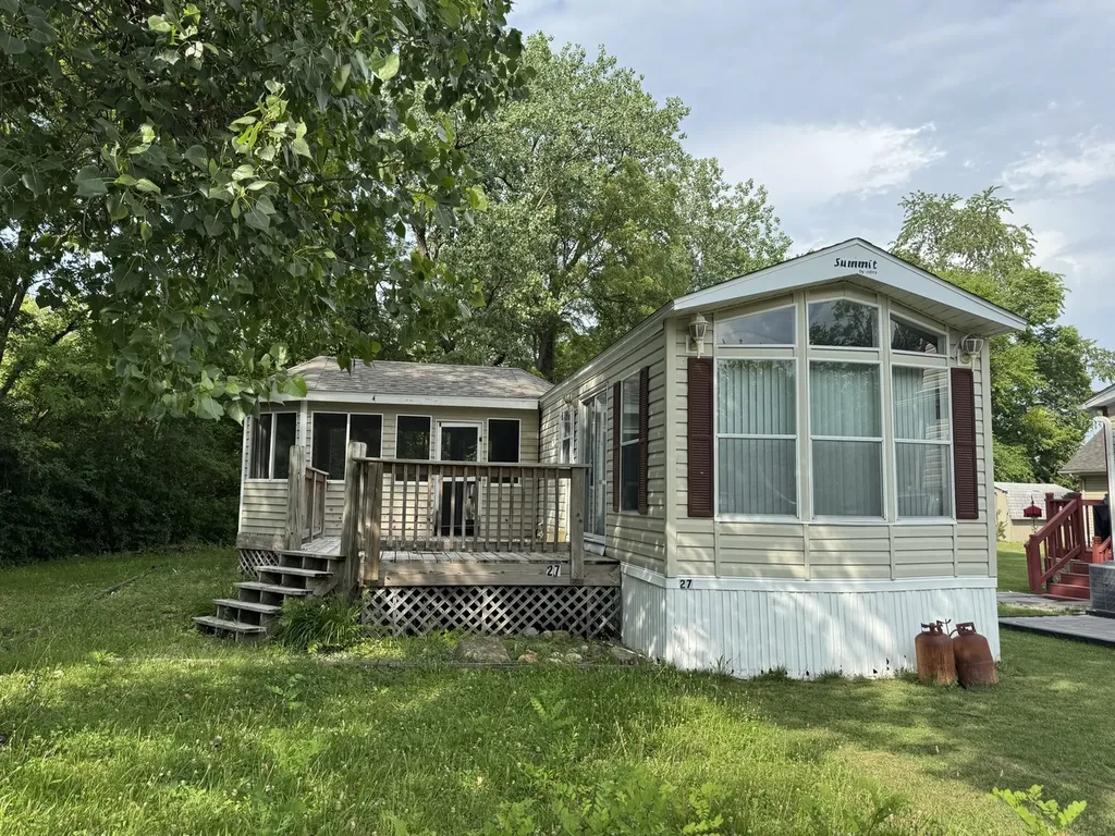 27 Bluegill Circle Wilmington IL 60481