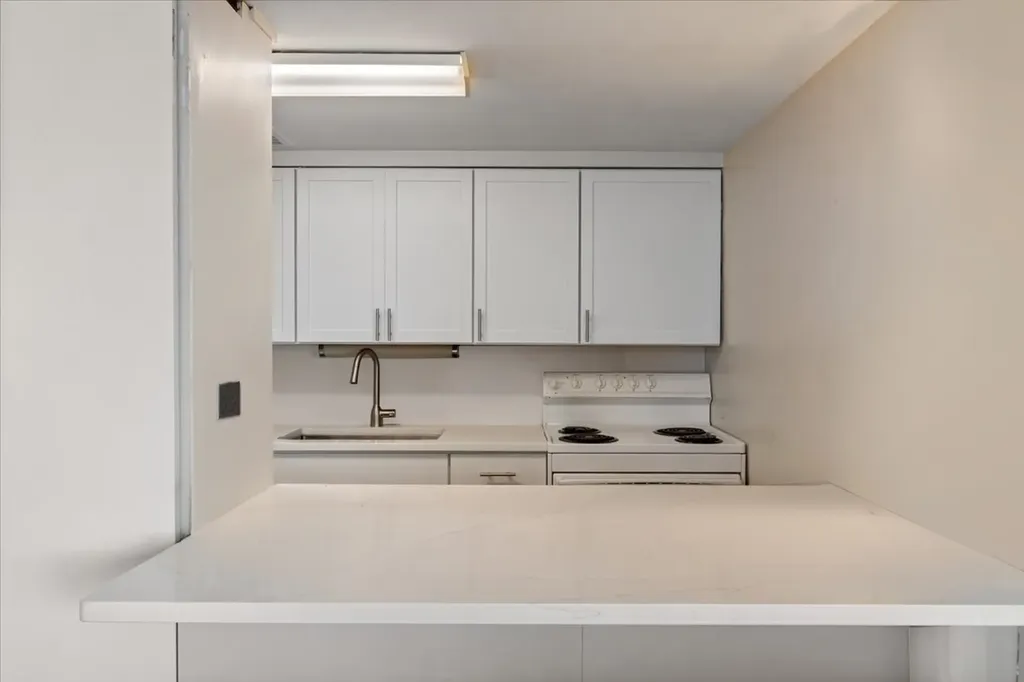 2400 North Lakeview Avenue Chicago IL 60614