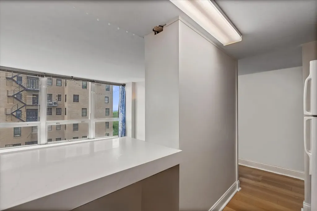 2400 North Lakeview Avenue Chicago IL 60614