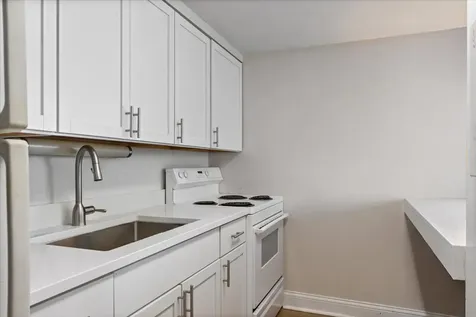 2400 North Lakeview Avenue Chicago IL 60614