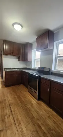 4854 West Potomac Avenue Chicago IL 60651
