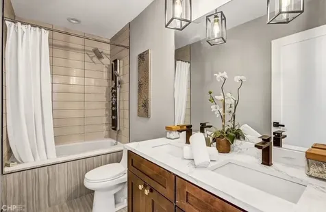 2536 North 72nd Court Elmwood Park IL 60707