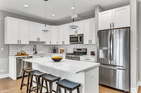 2536 North 72nd Court Elmwood Park IL 60707