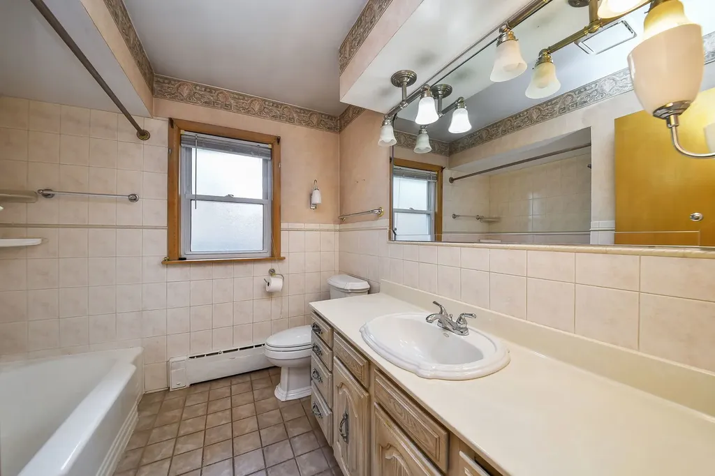 1401 Brophy Avenue Park Ridge IL 60068