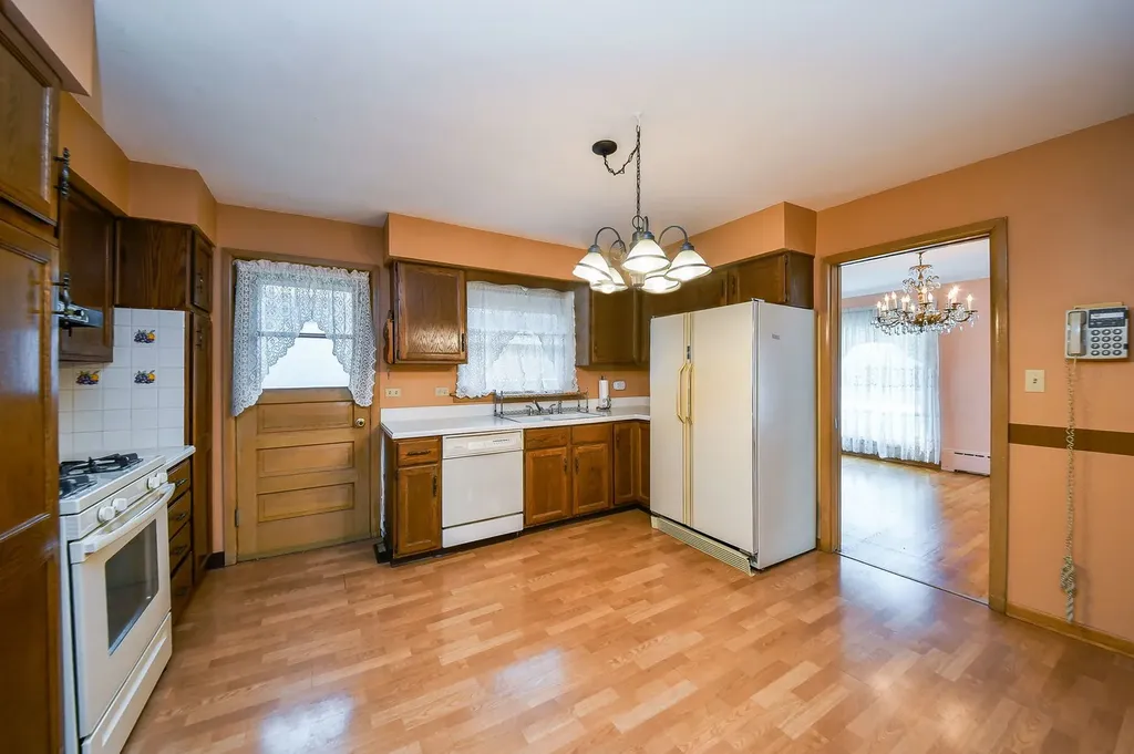 1401 Brophy Avenue Park Ridge IL 60068