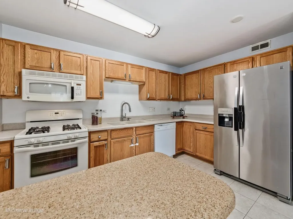 8000 Kilpatrick Avenue Skokie IL 60076