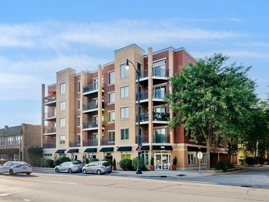 8000 Kilpatrick Avenue Skokie IL 60076