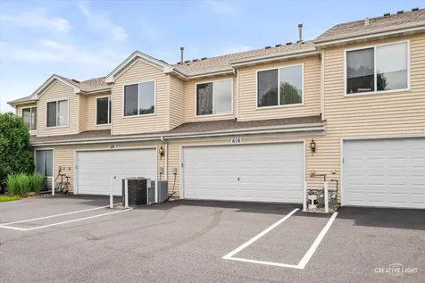 616 Lincoln Station Drive Oswego IL 60543