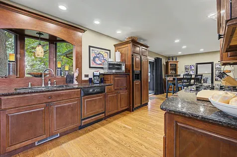 10 South Snipe Hollow Road Elizabeth IL 61028