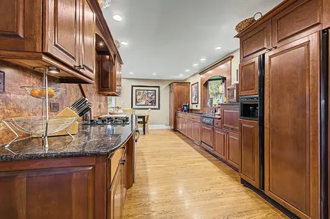 10 South Snipe Hollow Road Elizabeth IL 61028