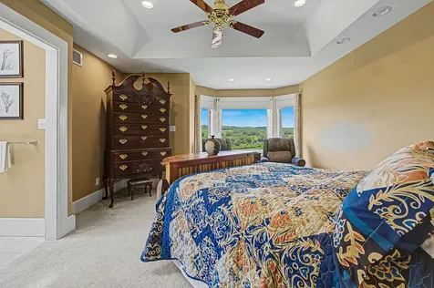10 South Snipe Hollow Road Elizabeth IL 61028