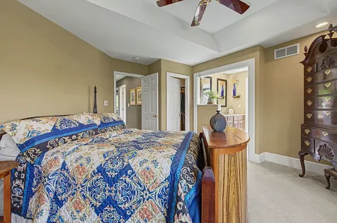 10 South Snipe Hollow Road Elizabeth IL 61028