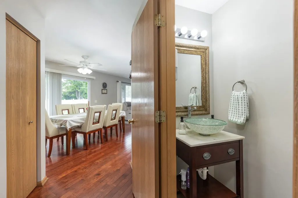 2516 Oasis Drive Plainfield IL 60586