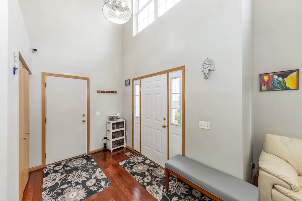 2516 Oasis Drive Plainfield IL 60586