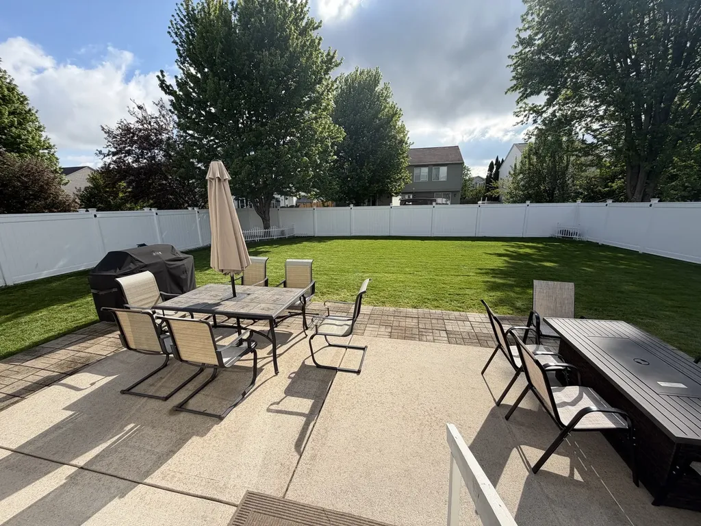 2516 Oasis Drive Plainfield IL 60586