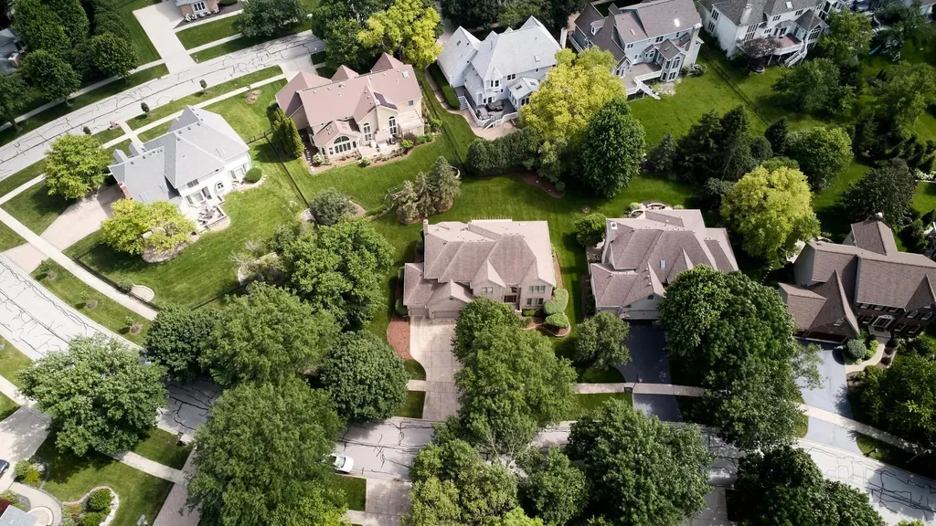 712 De Lasalle Court Naperville IL 60565