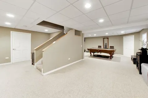 712 De Lasalle Court Naperville IL 60565
