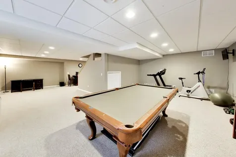 712 De Lasalle Court Naperville IL 60565
