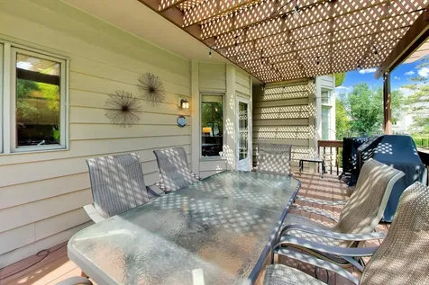 712 De Lasalle Court Naperville IL 60565