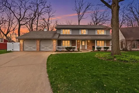 18118 Whitman Lane Lansing IL 60438