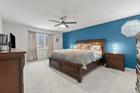 18118 Whitman Lane Lansing IL 60438