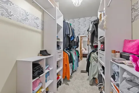 18118 Whitman Lane Lansing IL 60438
