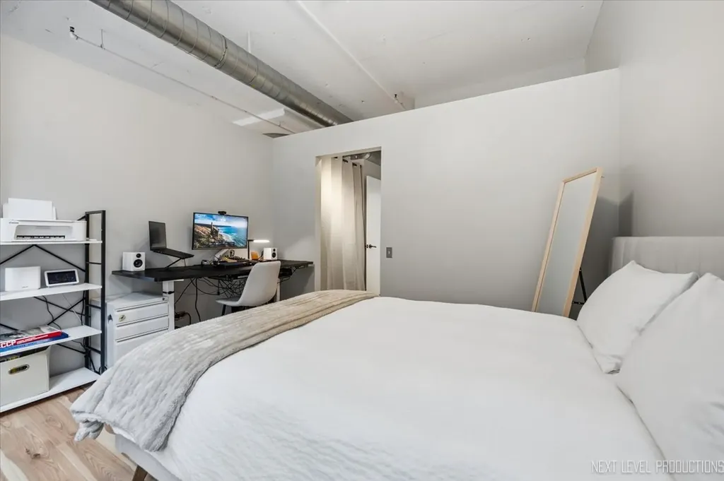 130 South Canal Street Chicago IL 60606