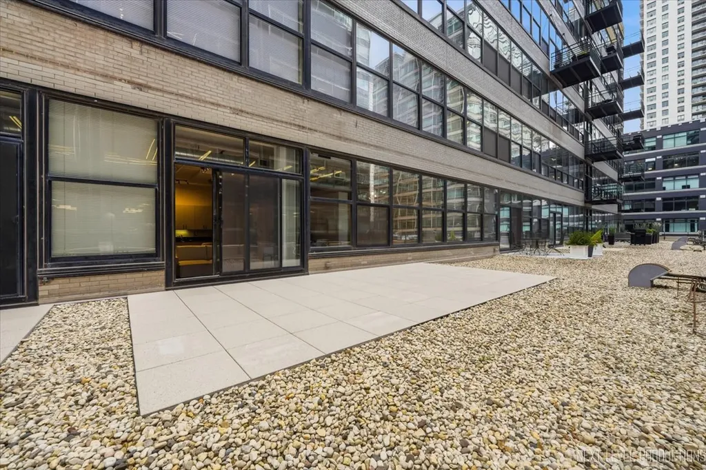 130 South Canal Street Chicago IL 60606
