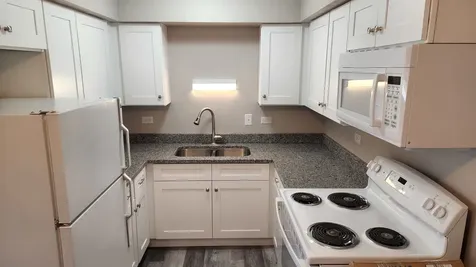 17544 71ST Avenue Tinley Park IL 60477