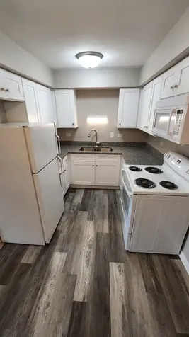 17544 71ST Avenue Tinley Park IL 60477
