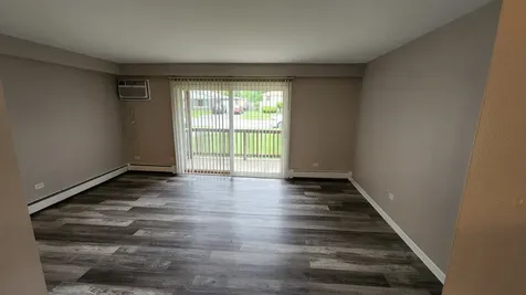 17544 71ST Avenue Tinley Park IL 60477