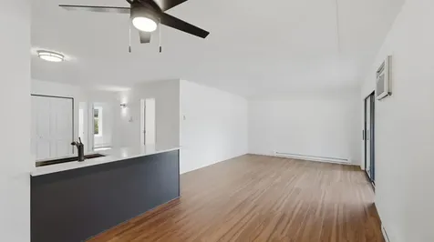 645 North Briar Hill Lane Addison IL 60101