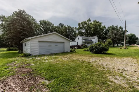 201 Locust Street Malden IL 61337