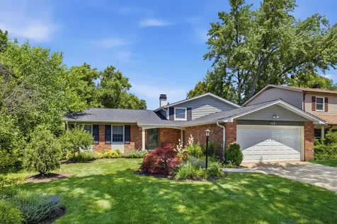 460 Trinity Court Buffalo Grove IL 60089