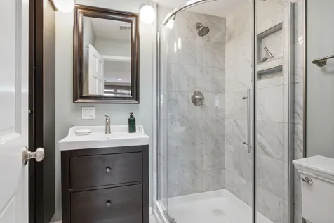 460 Trinity Court Buffalo Grove IL 60089