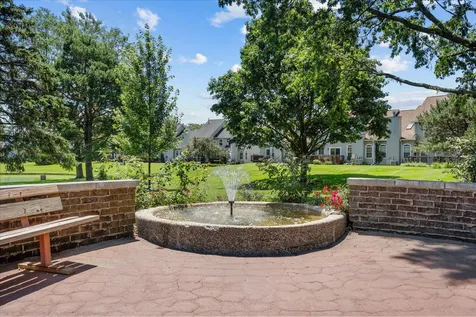 13000 West Heiden Circle Lake Bluff IL 60044