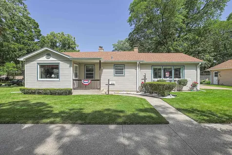 325 South Lodge Lane Lombard IL 60148