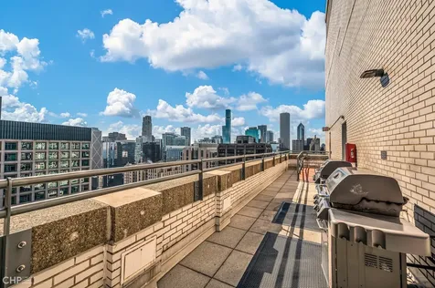 777 North Michigan Avenue Chicago IL 60611