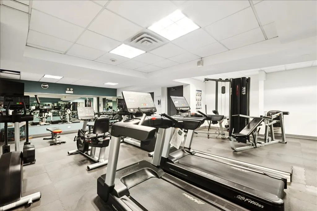1440 North Lake Shore Drive Chicago IL 60610