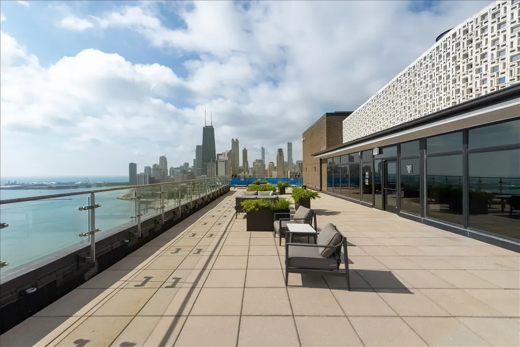 1440 North Lake Shore Drive Chicago IL 60610