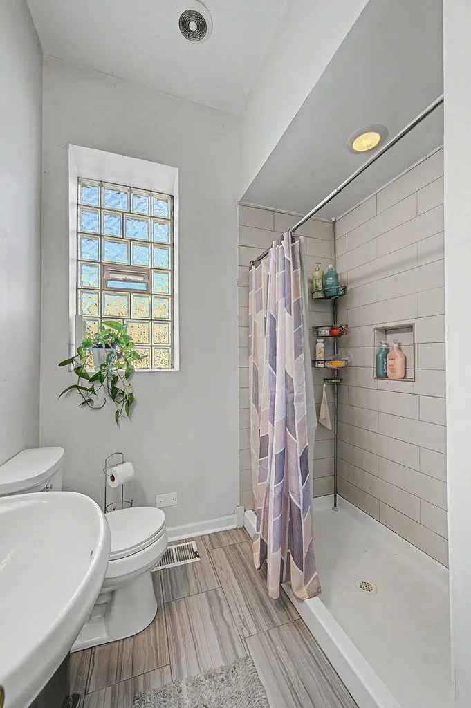 3416 West Jackson Boulevard Chicago IL 60624