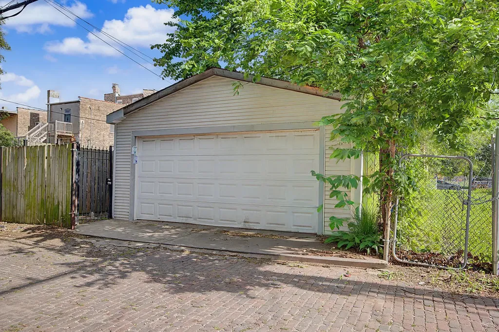 3416 West Jackson Boulevard Chicago IL 60624
