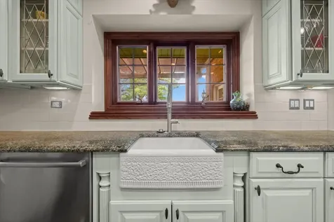 1441 Kathryn Lane Lake Forest IL 60045