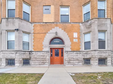 4858 South Prairie Avenue Chicago IL 60615