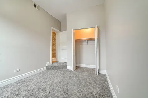 4858 South Prairie Avenue Chicago IL 60615