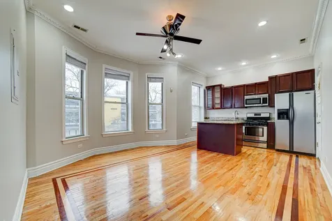 4858 South Prairie Avenue Chicago IL 60615
