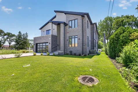 8313 West Church Street Niles IL 60714